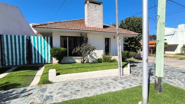 Casa en 24 4200