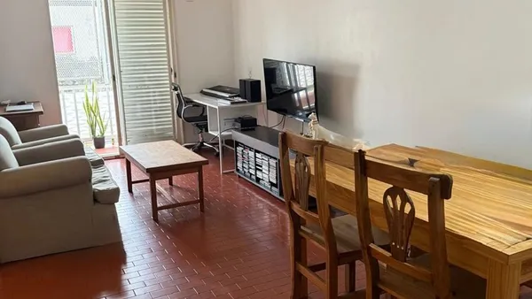 Departamento en Avenida Sobremonte 800
