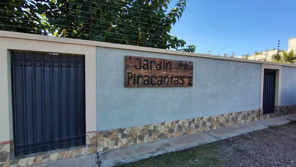 Lote en B Jardin Piracantas 0