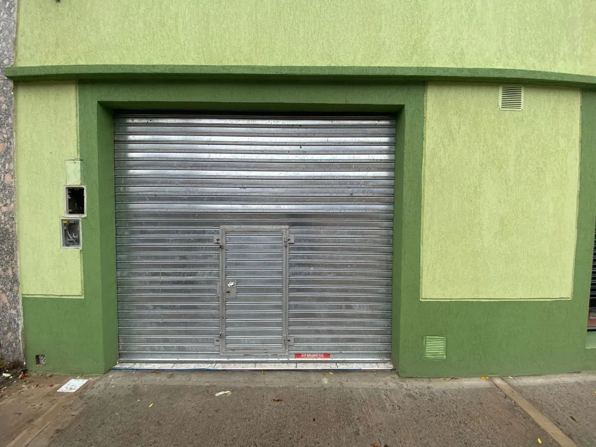 Local Comercial en Avenida 844 1000
