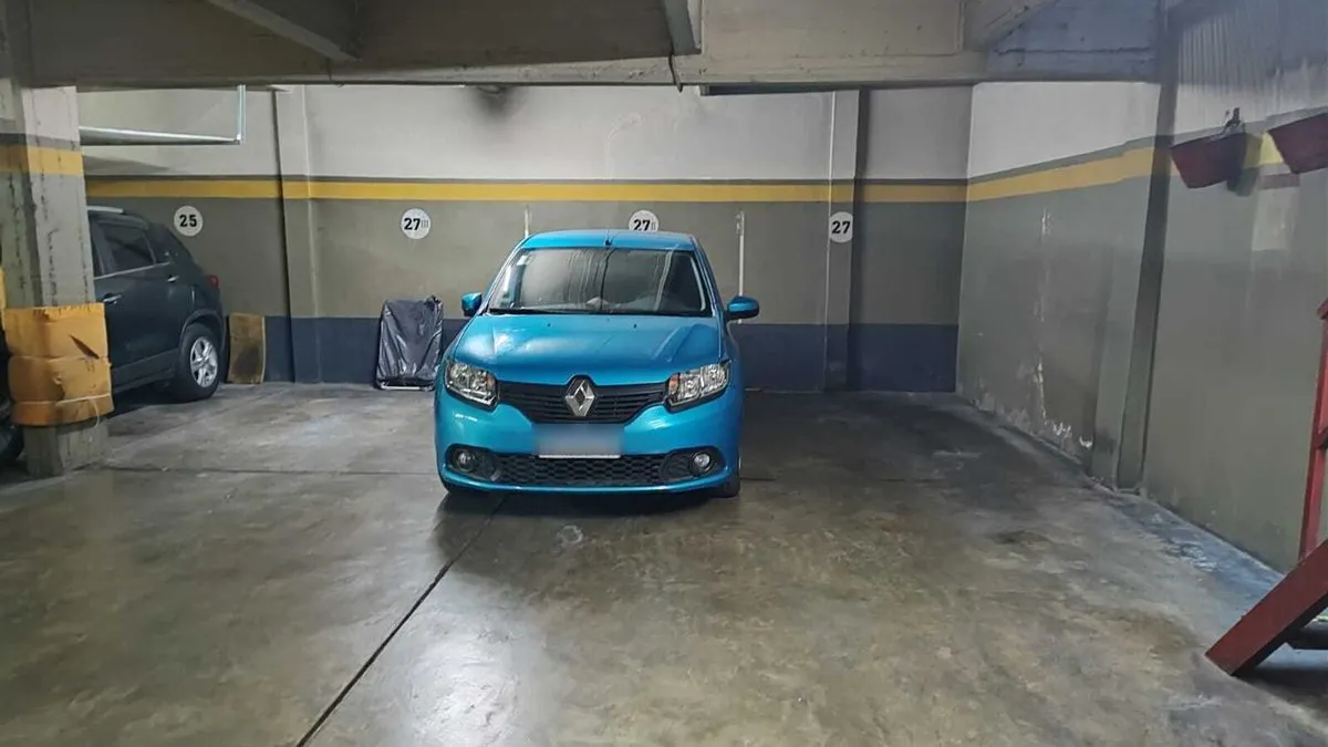 Cochera en Coronel Ramón Lorenzo Falcón 2300