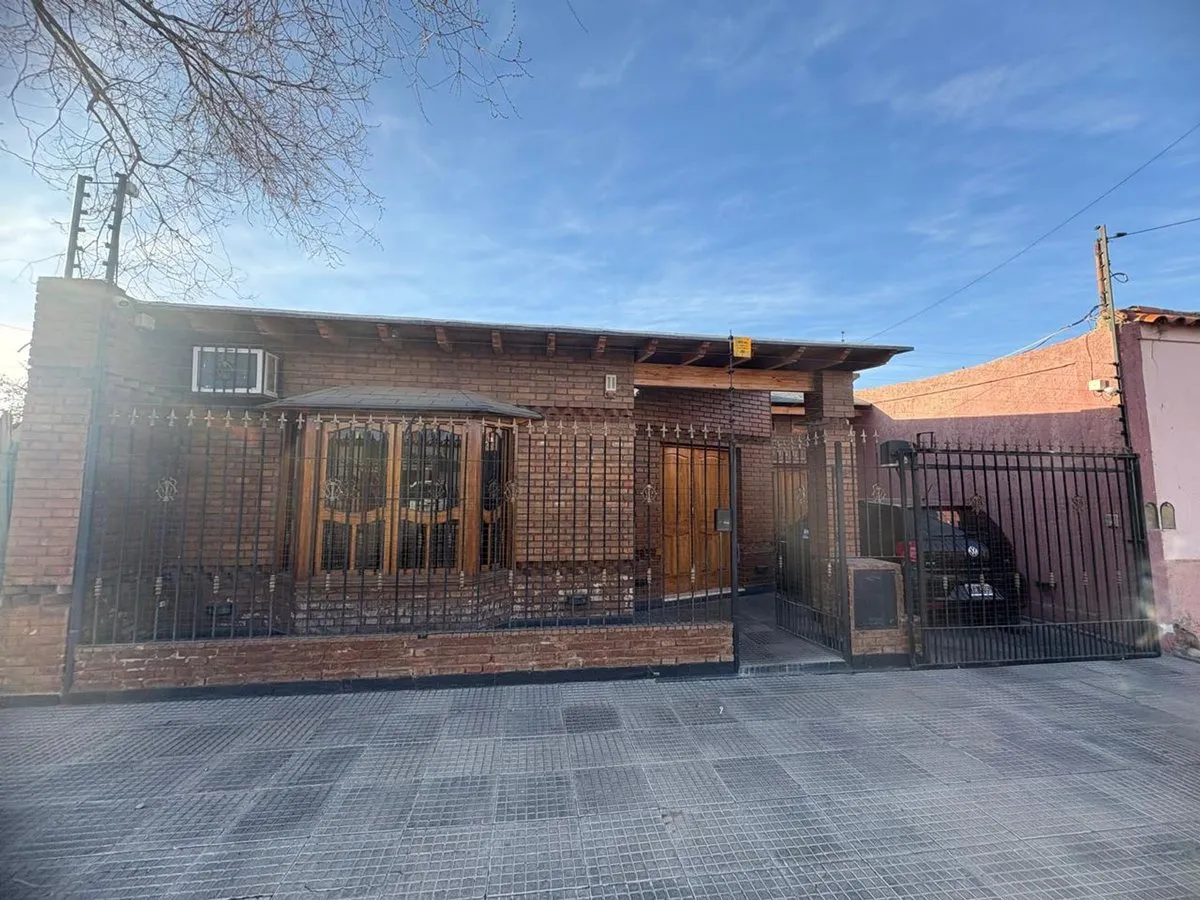 Casa en Luis Braile 0