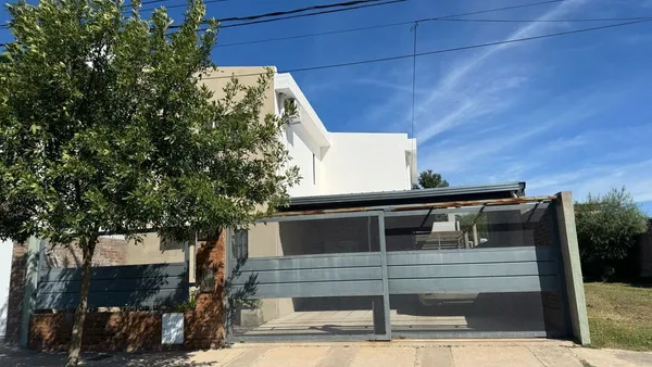 Casa en Avenida los Cisnes 1100