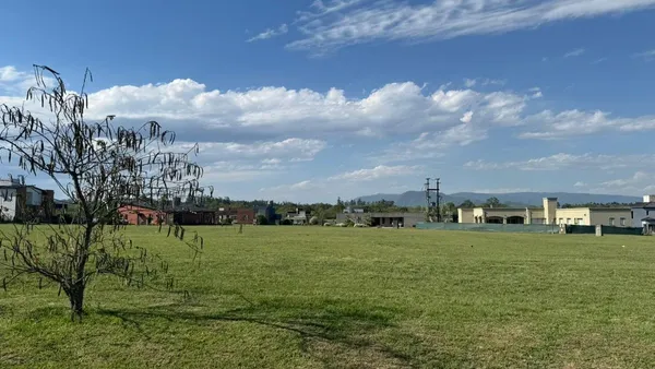 Lote en Country Portal del Sol S/N