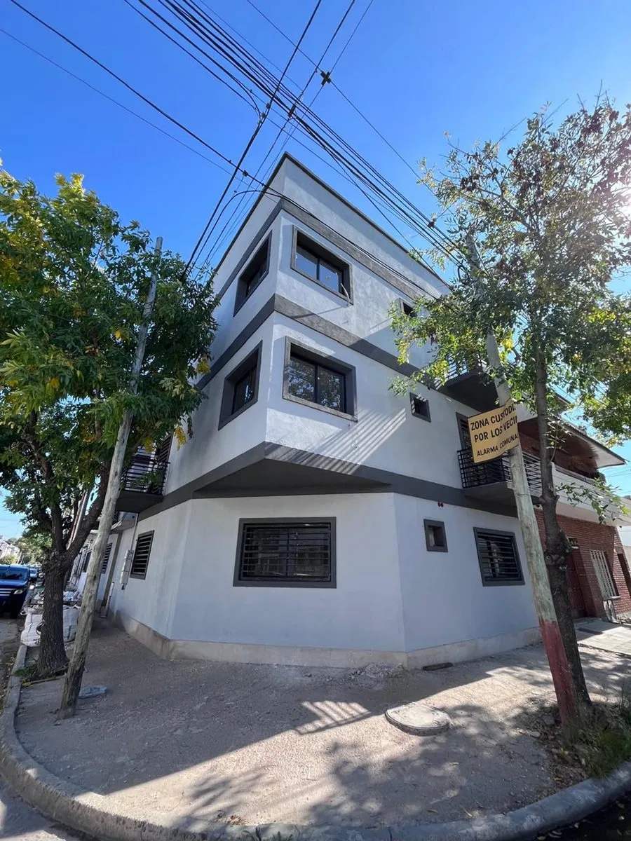 Departamento en Doctor Ricardo Balbín 500