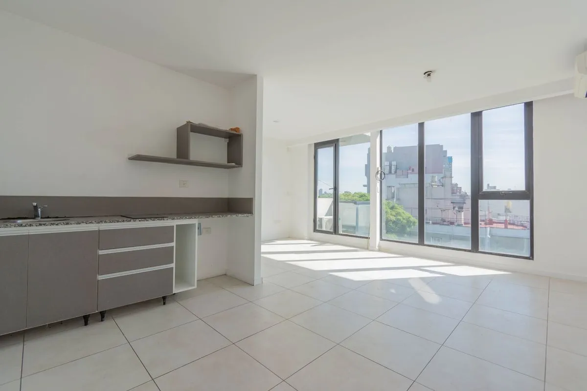 Departamento en Avenida Forest 600