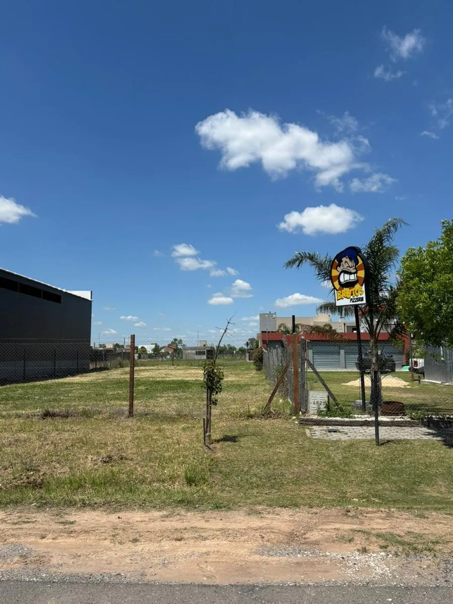 Lote en Federico Leloir 100