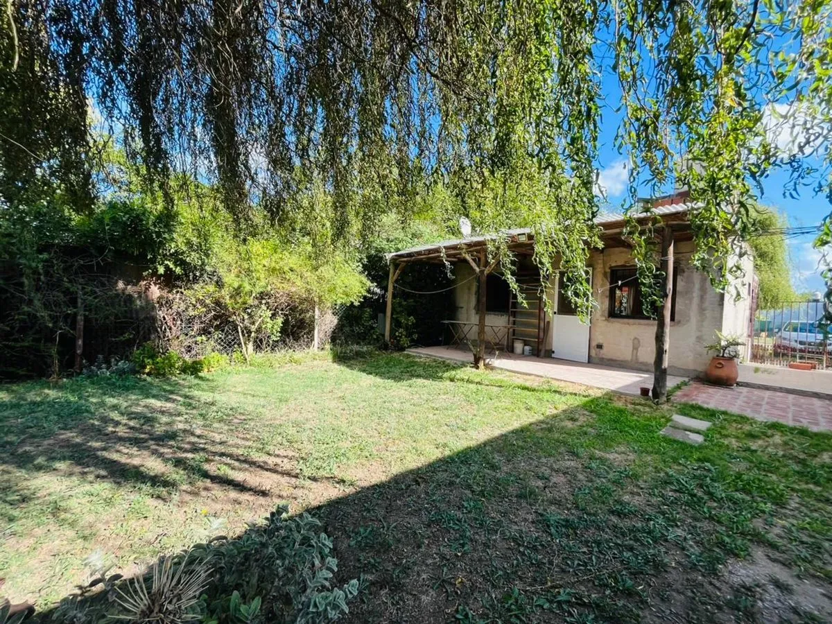 Casa en 218 E/ 42 y 43 0