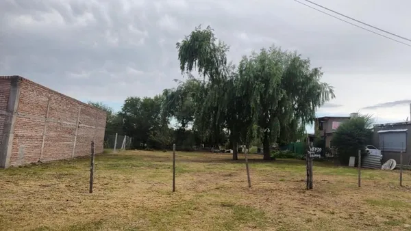 Lote en Suburbios 2500