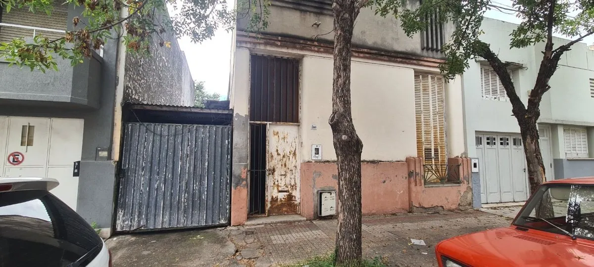 Casa en Lavalle 300