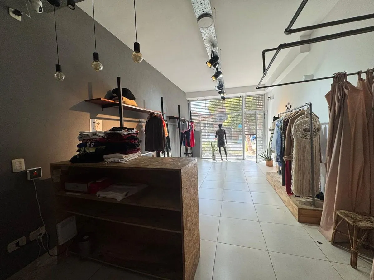 Local Comercial en General Las Heras 600
