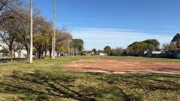 Lote en Gobernador Crespo 900