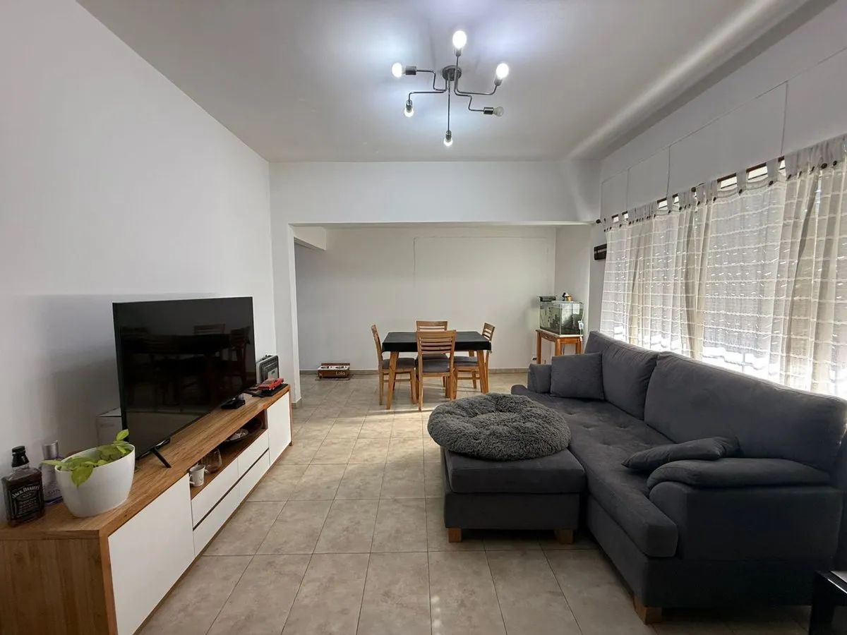 Casa en Sarmiento 4200