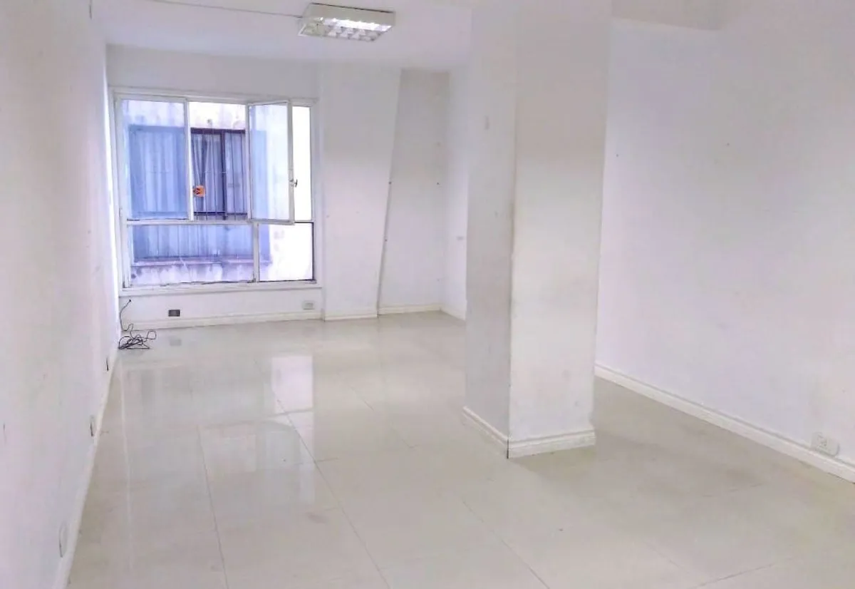 Oficina en Avenida Corrientes 2300