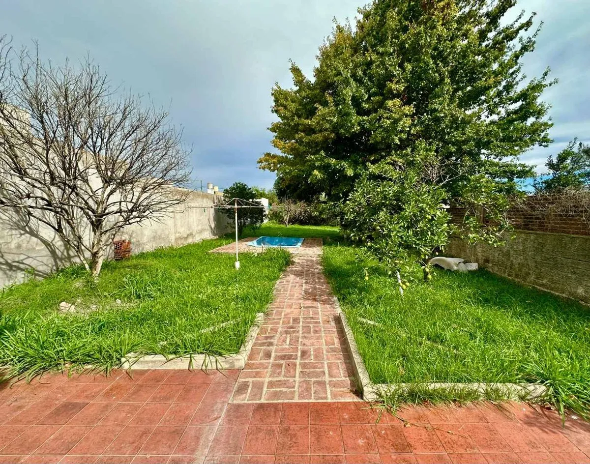Casa en Saavedra 800