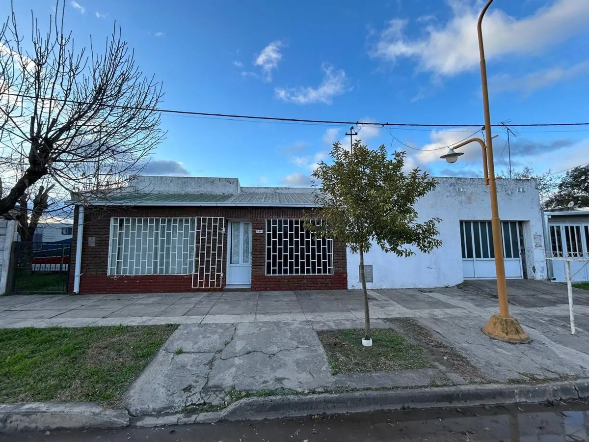 Casa en Rivadavia 500