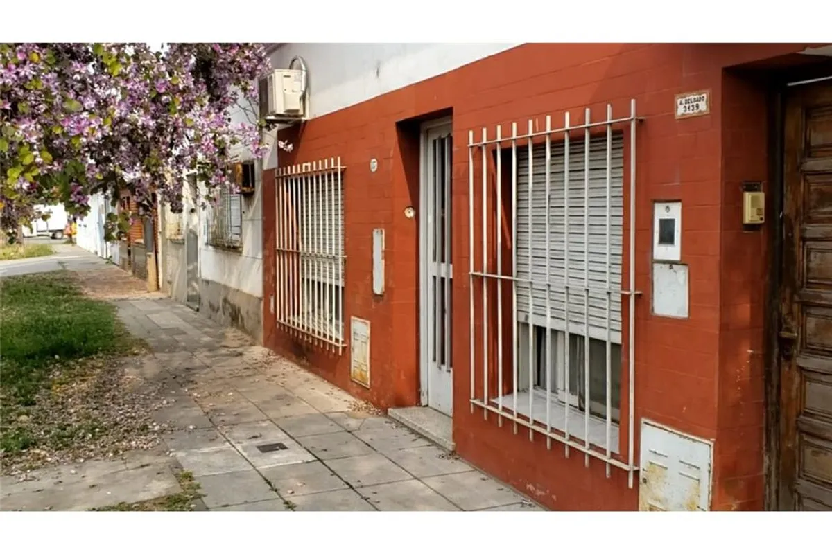 Departamento en Agustin Delgado 3100
