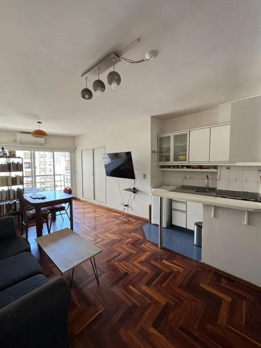 Departamento en Mario Bravo 1100