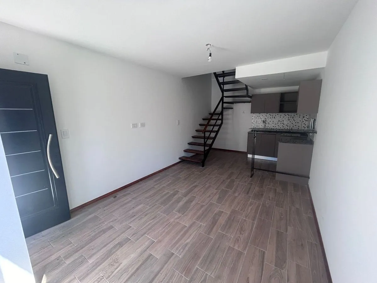 Departamento en Juan B. Justo 1700