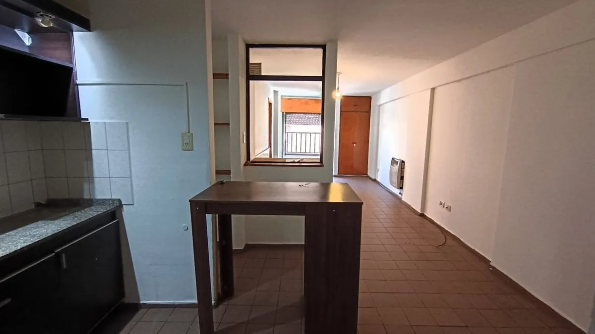 Departamento en Avenida Duarte Quirós 800