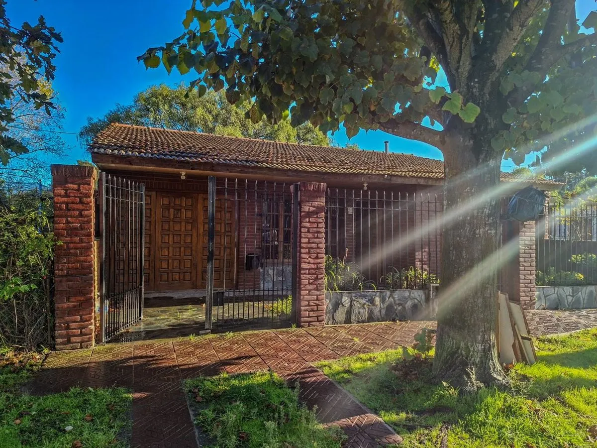 Casa en Antonio Martínez 3200