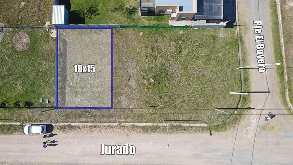 Lote en Jurado 2200