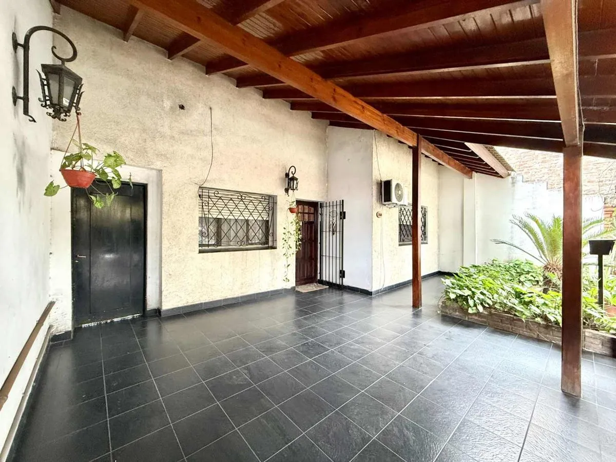 Casa en Villa Barcelo 300