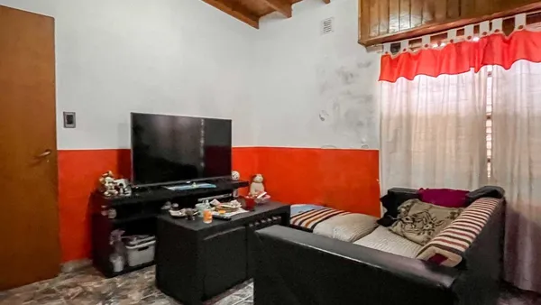 Casa en Calle 35 4800