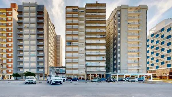 Departamento en Boulevard Marítimo 1200