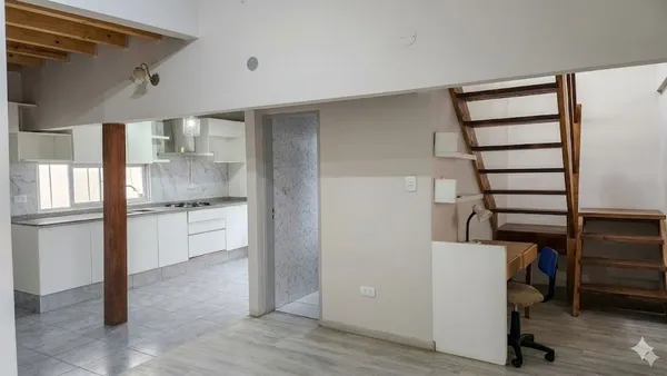 Casa en Las Azucenas 2800