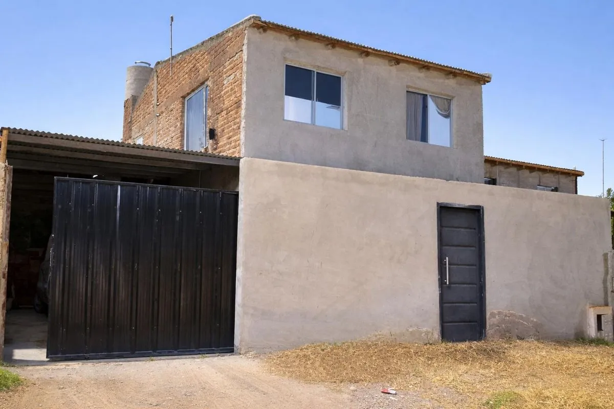 Casa en Bardas Soleadas 0