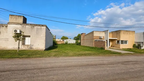 Lote en Saavedra 1800