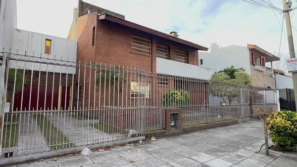 Casa en Emilio Mitre 1200