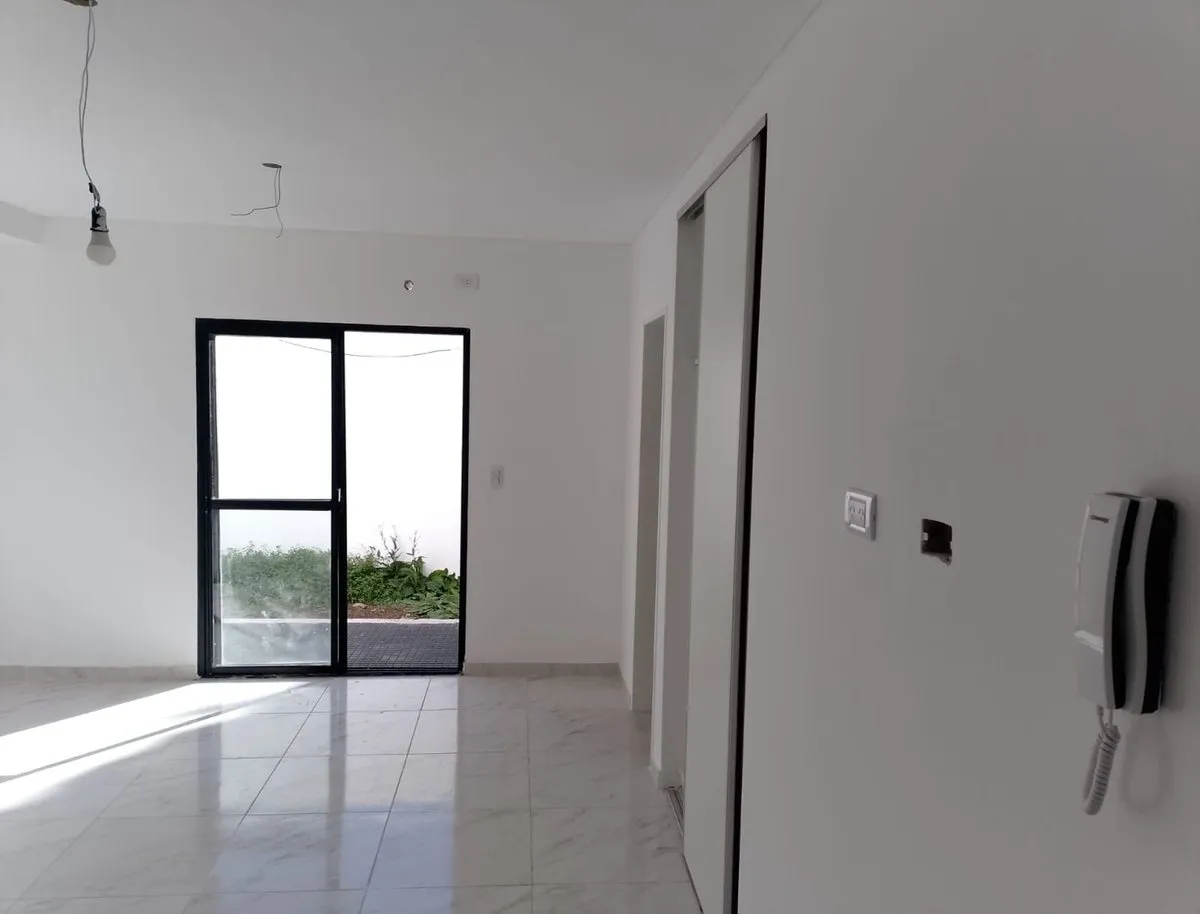 Departamento en Olazábal 100