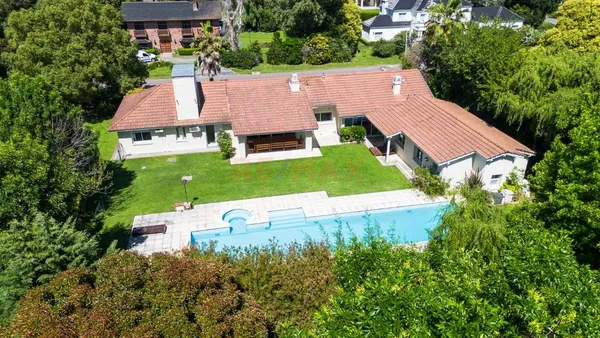 Casa en Country Club San Diego 0