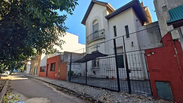 Casa en Emilio Civit 5500