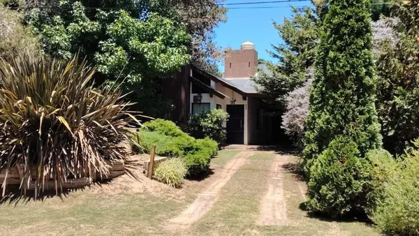 Casa en Avenida 5 1000