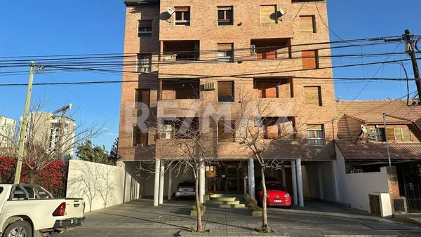 Departamento en Doctor Luis Federico Leloir 500