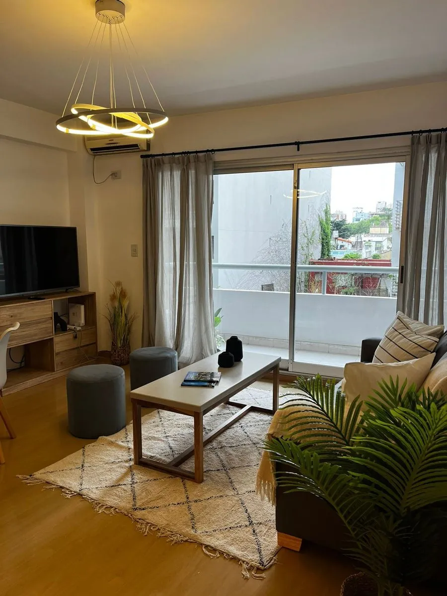 Departamento en José A. Cabrera 3100