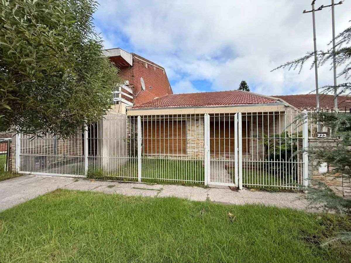 Casa en William Morris 2200