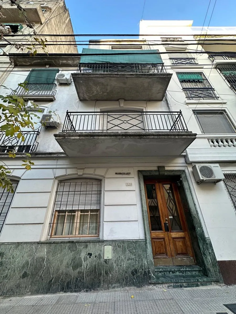P H en José Mármol 100