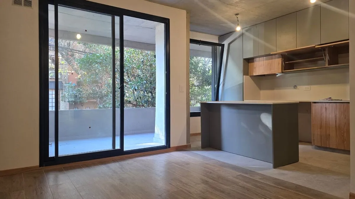 Departamento en Lugones 1600