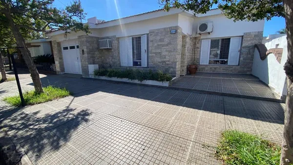 Casa en Río Negro 1000