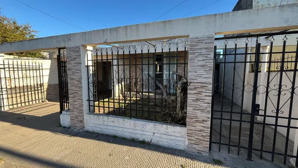 Casa en Azopardo 0