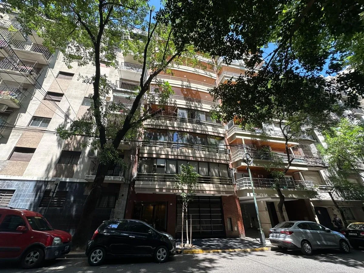 Departamento en Agüero 1000