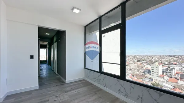 Departamento en Juan Farrell 700