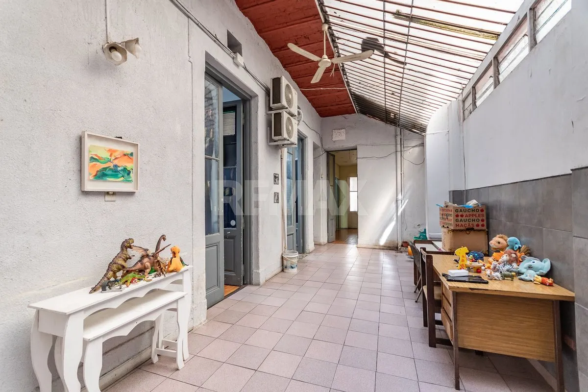 Departamento en Chacabuco 200