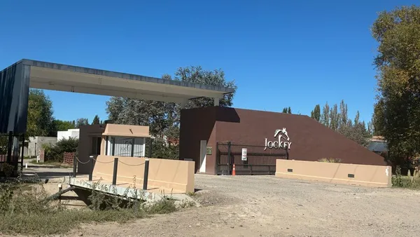 Lote en Séptimio Romagnoli 400