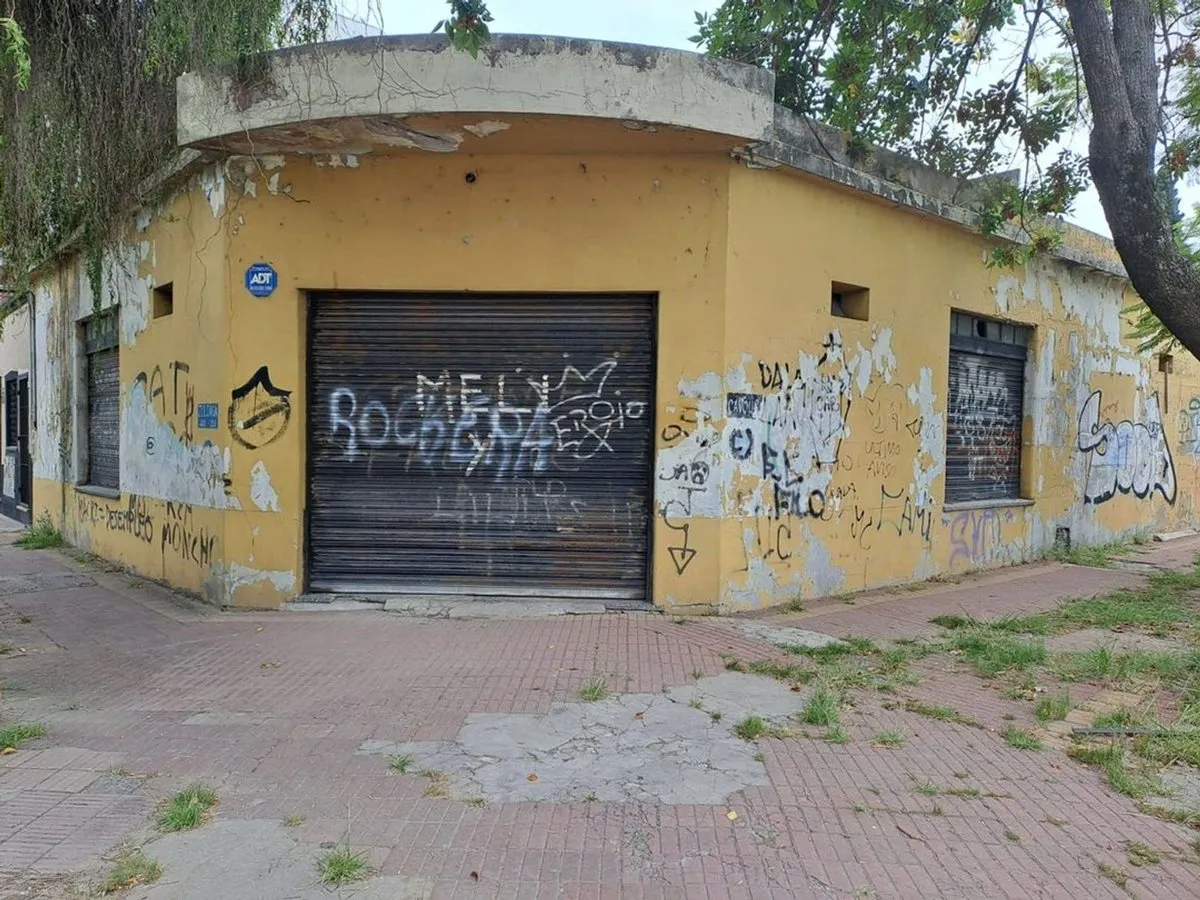 Industria en Zuloaga 300