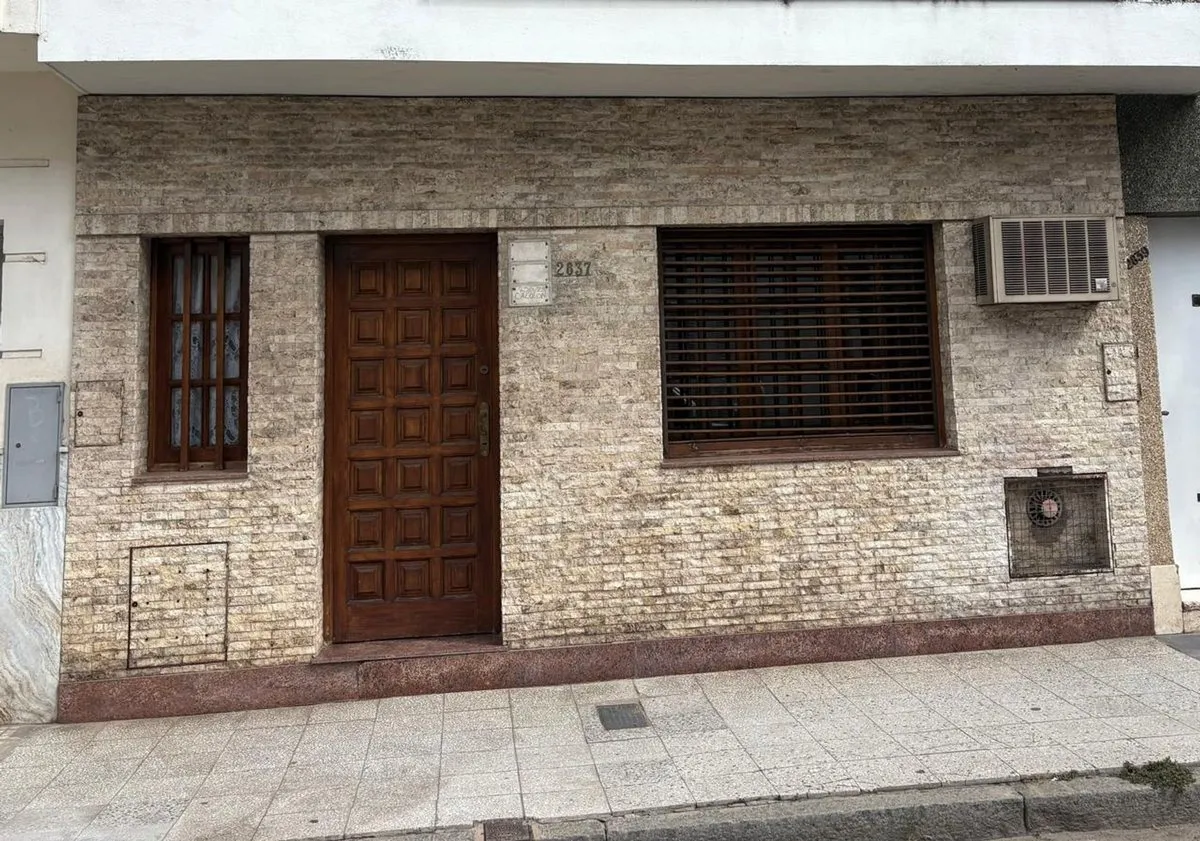 P H en Lisandro de la Torre 2800
